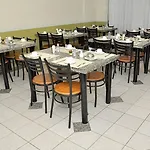 Vila Azul Praia Hotel